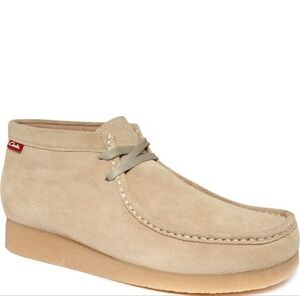 RESERVED For Wcmcknabb NWOT Clarks Stinson Wallabee Boot Sand